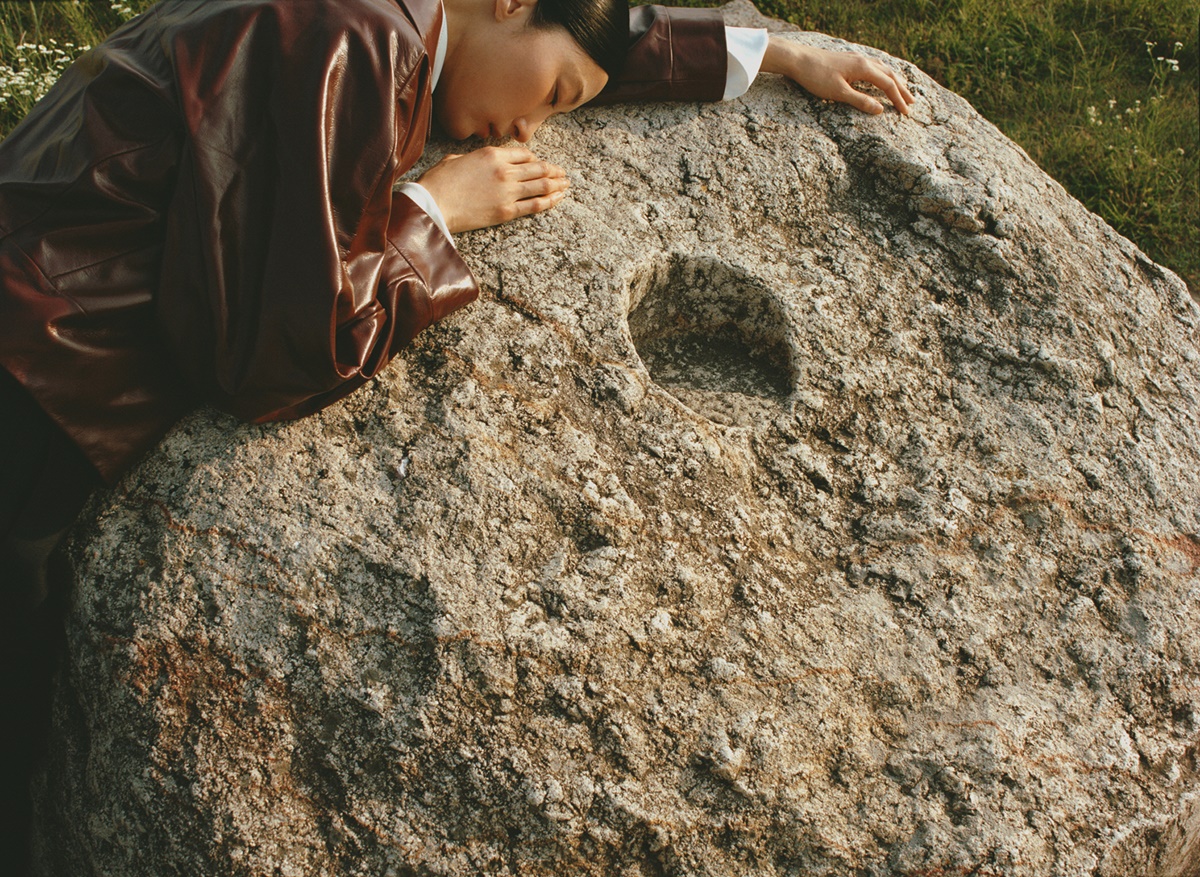 르베이지, 경주 황룡사지서 촬영한 F/W 시즌 캠페인 공개 1079-Image